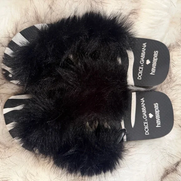 Dolce & Gabbana Black Fur Flip Flops - Picture 2 of 5